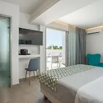 Ξενοδοχείο Hollywood - Adults Only