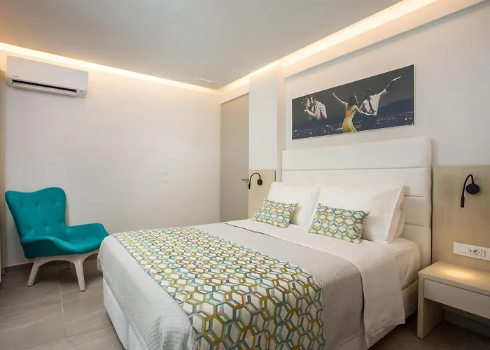 Hollywood - Adults Only * Faliraki