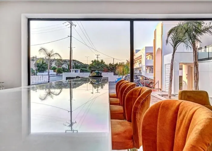 Hollywood - Adults Only Faliraki