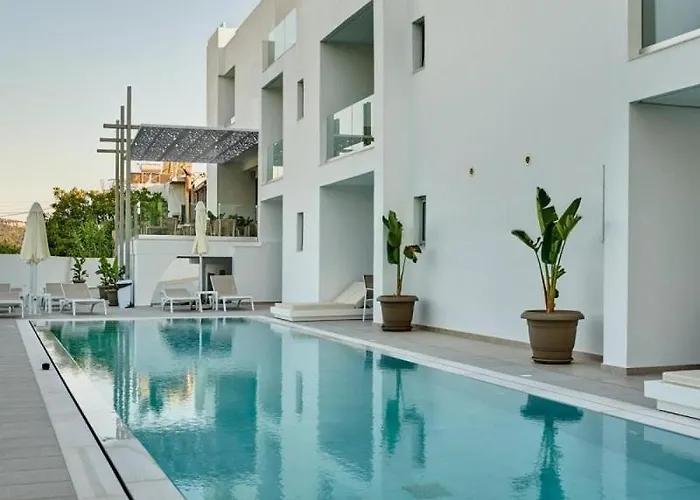 Hollywood - Adults Only * Faliraki