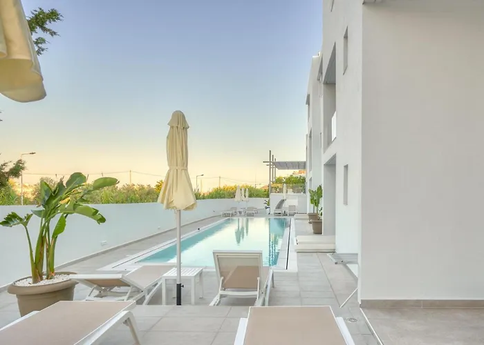 Hollywood - Adults Only Faliraki